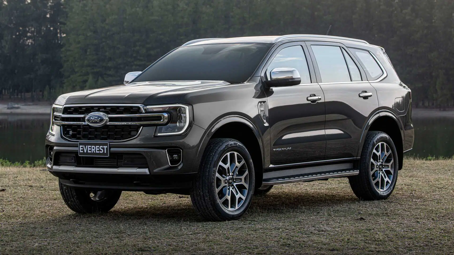 Ford Everest Titanium| Làm chủ cuộc sống theo cách riêng của bạn